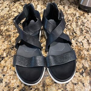 Sofft black sandal
